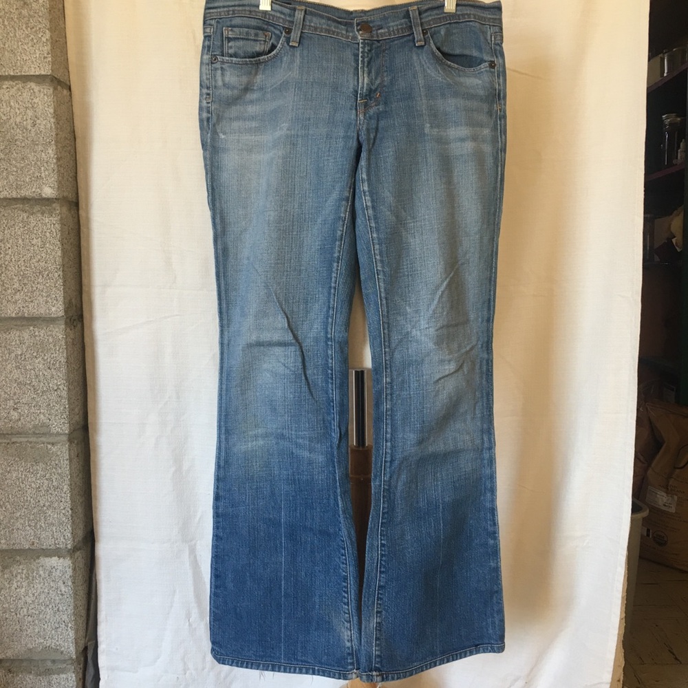 Citizens of Humanity jeans low rise boot flare - size 31